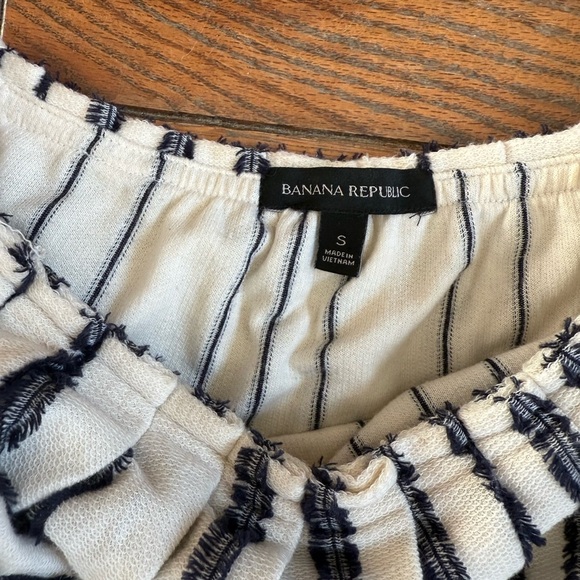 Banana Republic Ruffled Stripe Off the Shoulder Blouse - Black and Cream - Picture 2 of 6